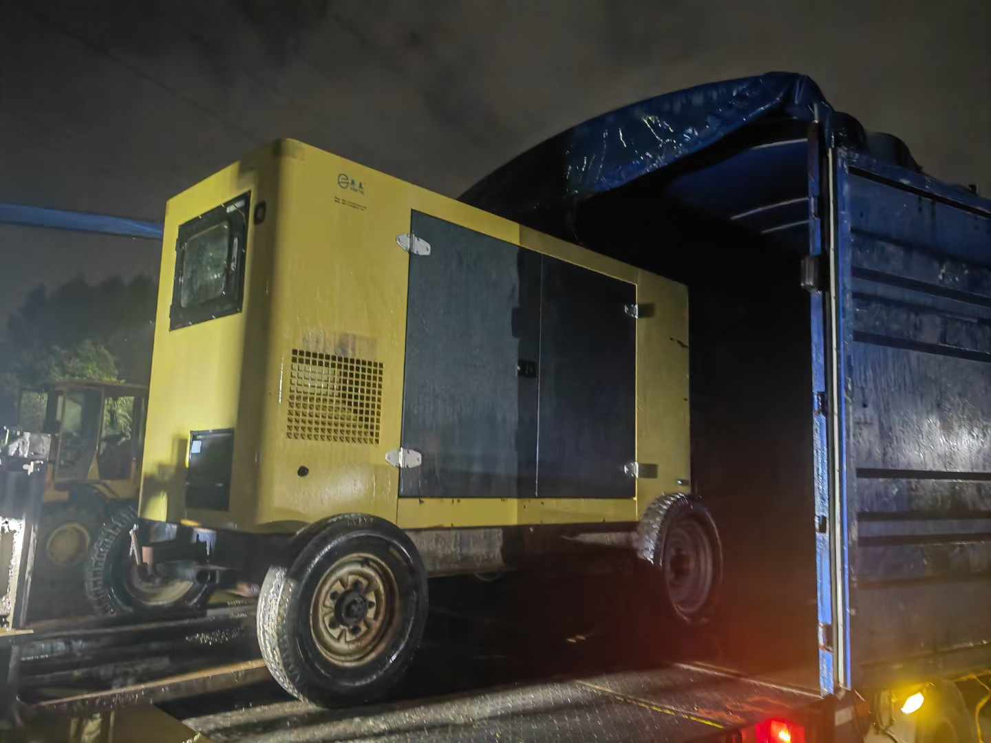 西吉如何根据负载特性选择合适的柴油发电机？