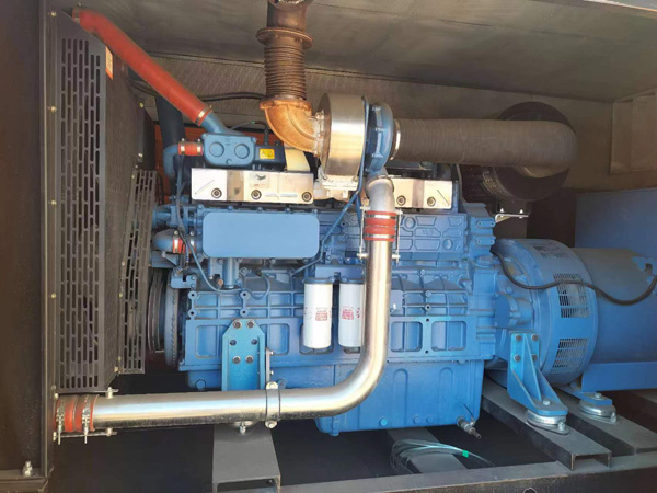 西吉柴油发电机组一般有几种电压输出？