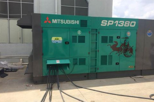 西吉为什么有些柴油发电机组的输出电压可以调节？