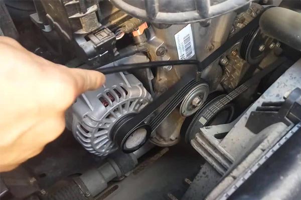 西吉转速传感器的工作原理是什么？